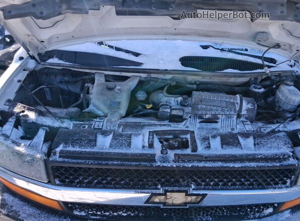 1GAWGEFG2K1224688 2019 CHEVROLET EXPRESS  Widok z przodu