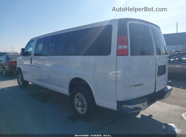 1GAZGPFG0H1156201 2017 CHEVROLET EXPRESS Белый Задняя левая четверть
