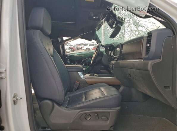 1GC4YREY3RF310697 2024 CHEVROLET SILVERADO Белый Вид салона спереди