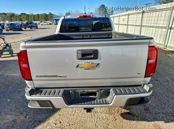 1GCGSCEN1J1227708 2018 CHEVROLET COLORADO Серебряный Вид сзади