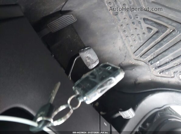 1GCGTDEN0H1162959 2017 CHEVROLET COLORADO Серый Вид панели приборов