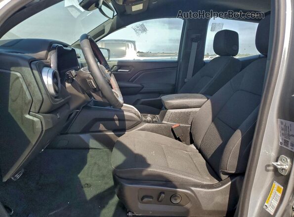 1GCPSBEK5S1124051 2025 CHEVROLET COLORADO Серый Вид салона спереди