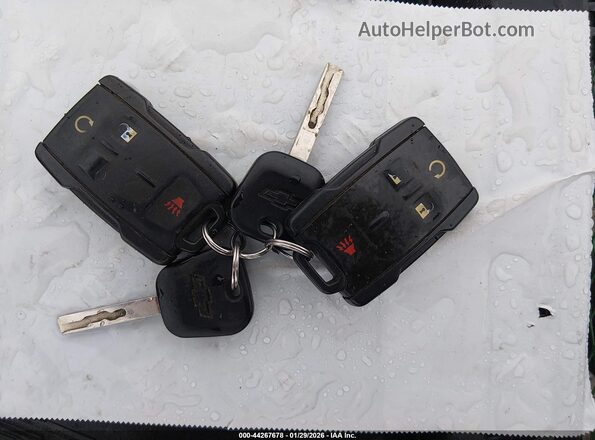 1GCPTCE12H1222103 2017 CHEVROLET COLORADO Серый Вид панели приборов