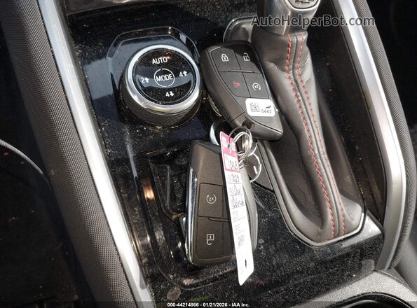 1GCPTDEK1P1240167 2023 CHEVROLET COLORADO Белый Вид панели приборов