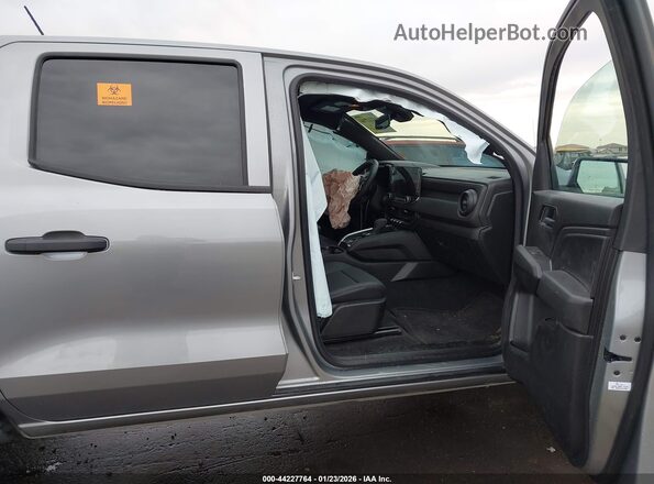 1GCPTEEK2T1138831 2026 CHEVROLET COLORADO Gray Vista interior delantera