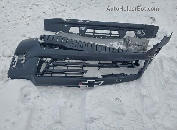 1GCPTEEK9T1110704 2026 CHEVROLET COLORADO Red Вид підкапотного простору