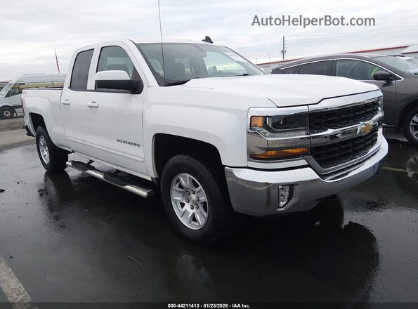 1GCVKRECXJZ231699 2018 CHEVROLET SILVERADO White Delantero derecho