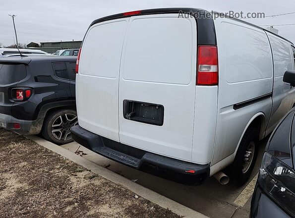 1GCWGAF16H1198536 2017 CHEVROLET EXPRESS  Передняя левая четверть