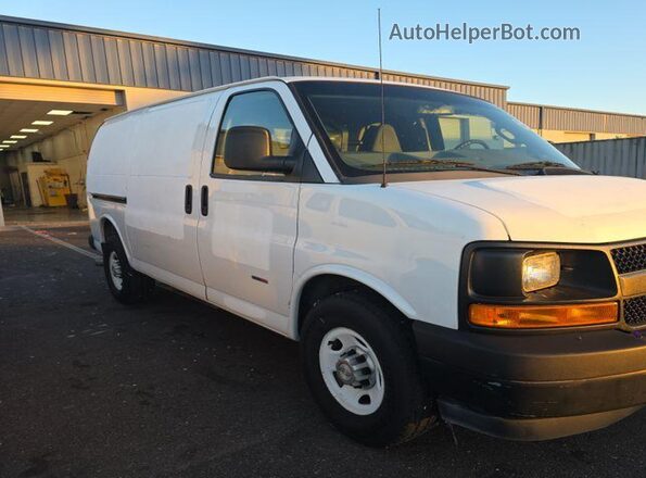 1GCWGAF16H1205954 2017 CHEVROLET EXPRESS  Панорамный вид салона 360°