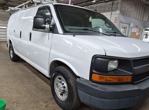1GCWGAFF8G1149185 2016 CHEVROLET EXPRESS Белый 