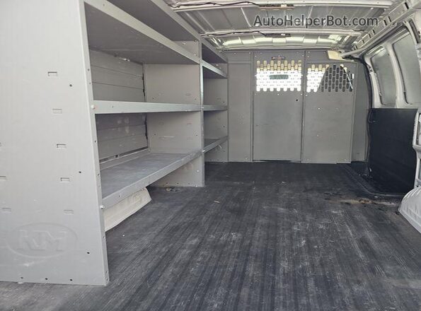 1GCWGAFP2N1225005 2022 CHEVROLET EXPRESS  Vista del salpicadero