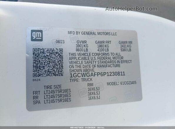 1GCWGAFP6P1230811 2023 CHEVROLET EXPRESS Белый Вид подкапотного пространства