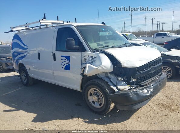 1GCWGAFP6P1230811 2023 CHEVROLET EXPRESS Белый Передняя правая четверть