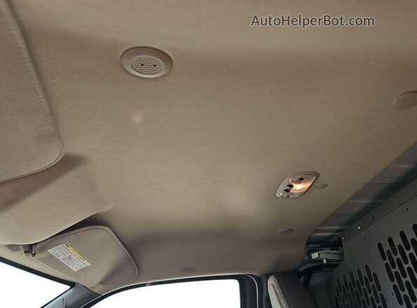 1GCWGAFP7N1258467 2022 CHEVROLET EXPRESS  Передняя правая четверть