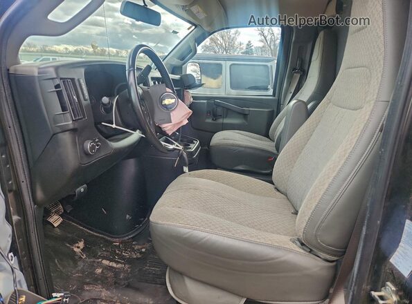 1GCWGAFP7P1122312 2023 CHEVROLET EXPRESS Black Vista interior delantera