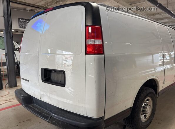 1GCWGAFPXK1243523 2019 CHEVROLET EXPRESS White Vista tres cuartos delantera izquierda