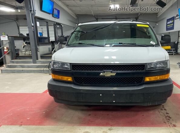 1GCWGAFPXK1243523 2019 CHEVROLET EXPRESS White წინა ხედი