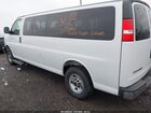 2025 Gmc Savana Passenger Rwd 3500 Extended Wheelbase Lt White vin: 1GJZ7PFP7S1168546
