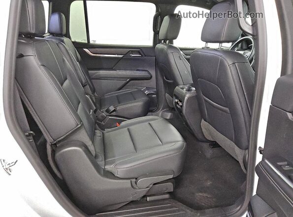 1GKENNKS5RJ200872 2024 GMC ACADIA Белый Вид задней части салона