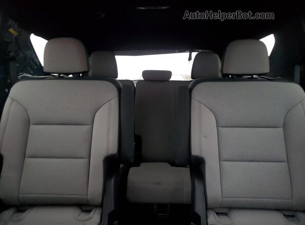 1GNERGKSXTJ112233 2026 CHEVROLET TRAVERSE Blue Widok tylnych siedzeń