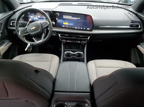 1GNERGKSXTJ112233 2026 CHEVROLET TRAVERSE Blue Widok deski rozdzielczej