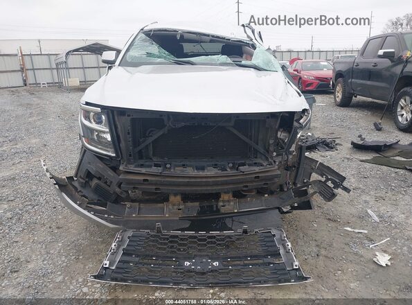 1GNSCBKC0GR127072 2016 CHEVROLET TAHOE Серебряный Вид задней части салона