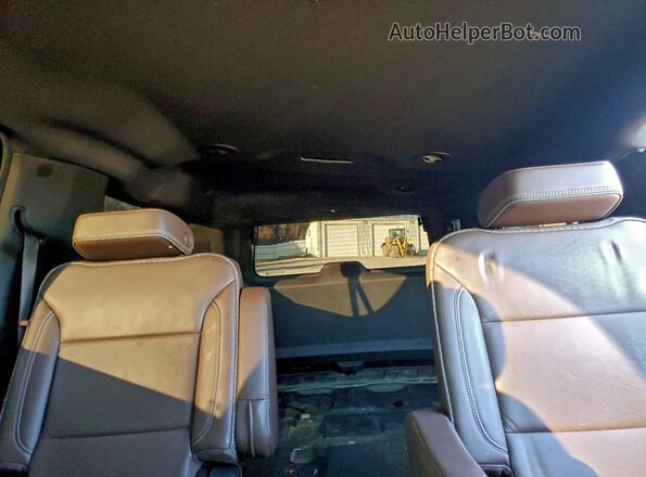 1GNSCGKL2MR250171 2021 CHEVROLET SUBURBAN Синий Вид задних сидений