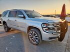 2017 Chevrolet Suburban C1500 Lt Серебряный vin: 1GNSCHKC5HR215975