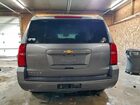 2018 Chevrolet Tahoe K1500 Lt Серый vin: 1GNSKBKC3JR377223