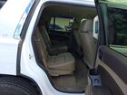 2019 Chevrolet Tahoe K1500 Lt Белый vin: 1GNSKBKC7KR339060