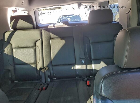 1GNSKBKC8JR234168 2018 CHEVROLET TAHOE Бордовый Вид задних сидений