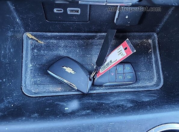 1GNSKMKD8PR177564 2023 CHEVROLET TAHOE  Вид панели приборов