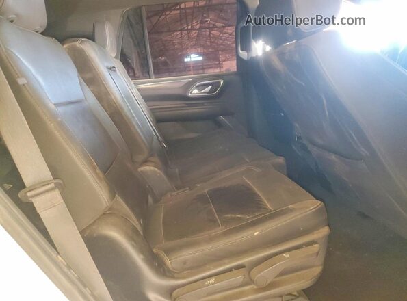 1GNSKNKD2PR292375 2023 CHEVROLET TAHOE Белый Вид задней части салона