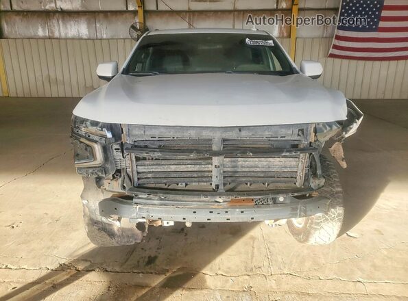 1GNSKNKD2PR292375 2023 CHEVROLET TAHOE Белый Вид спереди