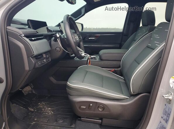 1GT4EVEL4TU403544 2026 GMC SIERRA Silver წინა სალონის ხედი