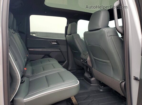 1GT4EVEL4TU403544 2026 GMC SIERRA Silver უკანა სავარძლების ხედი