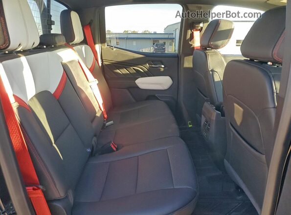 1GTP2EEK3T1111401 2026 GMC CANYON Черный Вид задних сидений