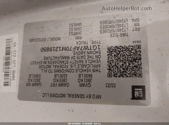 1GTW7AF70M1219850 2021 GMC SAVANA CARGO White Widok komory silnika