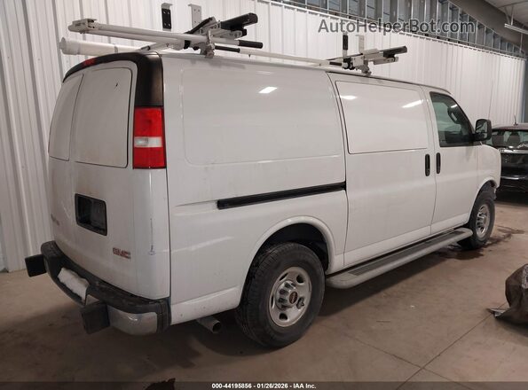 1GTW7AF70M1219850 2021 GMC SAVANA CARGO White Tył prawy