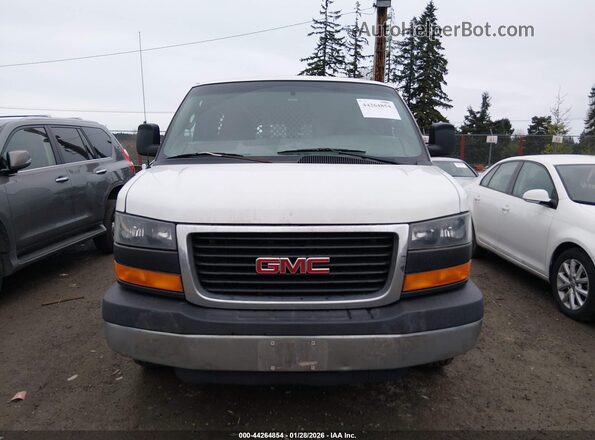 1GTW7AFF2G1276286 2016 GMC SAVANA 2500 Белый Вид щитка приборов