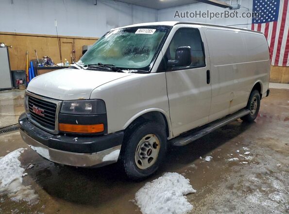 1GTW7AFFXG1904191 2016 GMC SAVANA Белый Передняя левая четверть