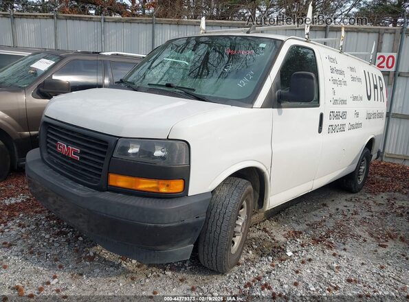 1GTW7AFG8L1124242 2020 GMC SAVANA CARGO Белый Передняя левая четверть