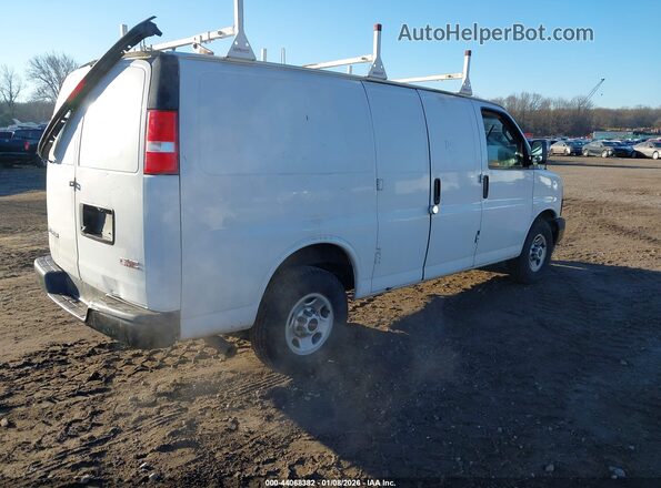 1GTW7AFG9J1335432 2018 GMC SAVANA 2500 White Tył prawy