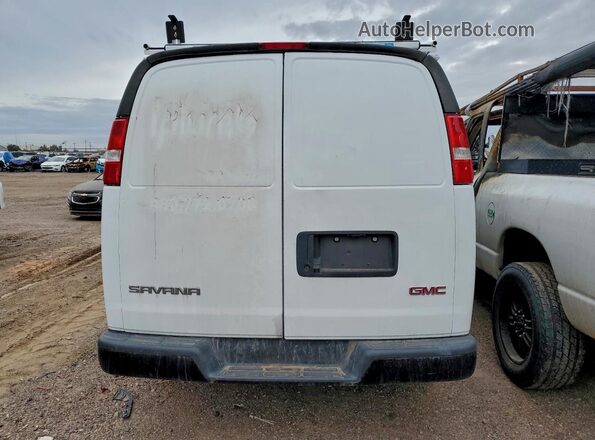 1GTW7AFP1P1176401 2023 GMC SAVANA Белый Вид сзади