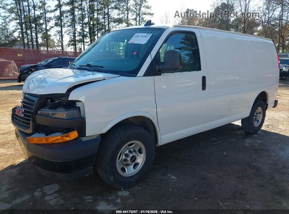 1GTW7AFP4M1182320 2021 GMC SAVANA CARGO White Vista tres cuartos delantera izquierda