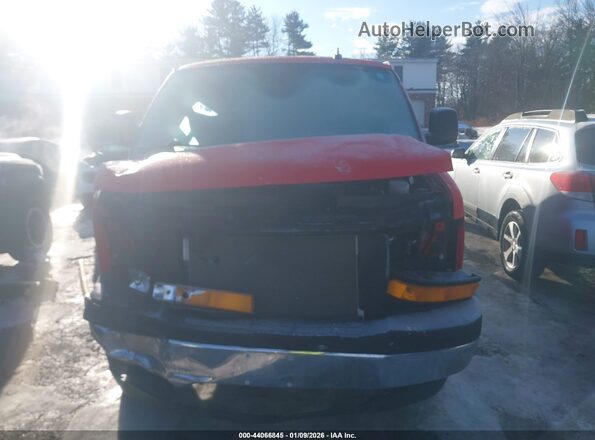 1GTZ7GF15M1266948 2021 GMC SAVANA CARGO Red Դիմացի տեսք