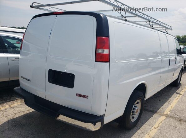 1GTZ7HFG3G1145169 2016 GMC SAVANA  Вид салона спереди