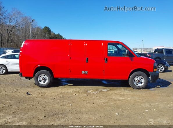 1GTZ7HFP9P1139862 2023 GMC SAVANA CARGO Красный Панорамный вид салона 360°
