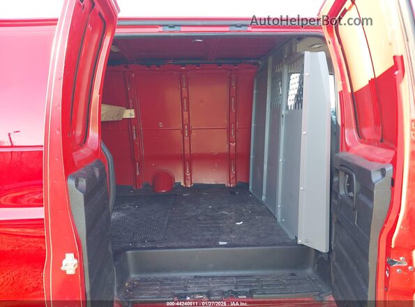 1GTZ7HFP9P1139862 2023 GMC SAVANA CARGO Красный Вид наклейки с VIN-кодом