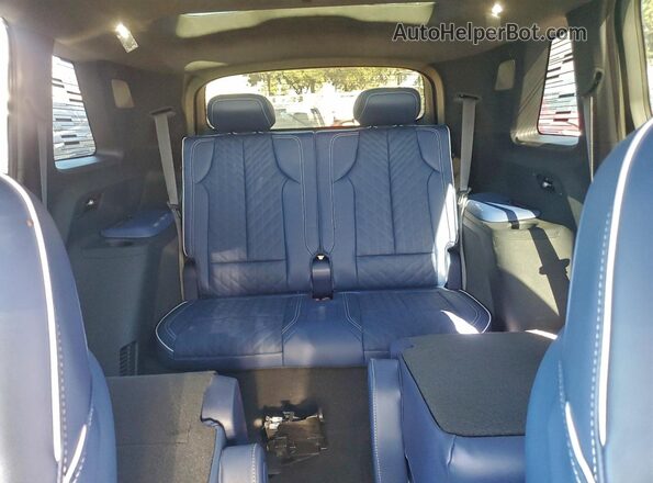 1GYC3MMLXTZ703678 2026 CADILLAC VISTIQ Blue Հետևի նստատեղերի տեսք